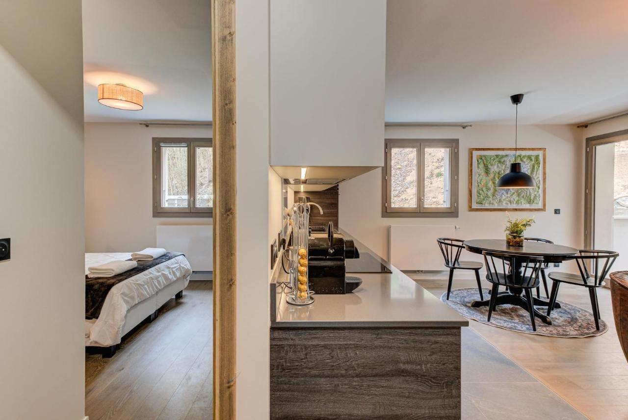 White Pearl A02 - Alpes Travel - Chamonix - Sleeps 4 Apartment Luaran gambar